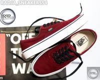 Gambar SNEAKERS PREMIUM Sepatu Vans Authentic Maroon/Merah - 39 dari RADJA SNEAKERS 54 undefined 5 Tokopedia