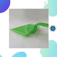 Gambar Serok Sampah Plastik A1 (1 Dosin) dari BKM Plast undefined 4 Tokopedia
