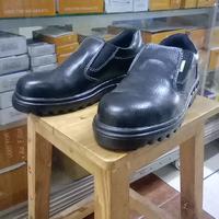 Gambar sepatu safety murah dari Jaya Makmur4414 undefined 1 Tokopedia