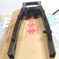 Gambar 61100-12820-019 Swing Arm / Lengan Ayun Satria FU Injeksi 150 Ori dari Suzuki Sparepart JOGJA undefined 3 Tokopedia