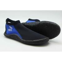 Gambar Sepatu karet Merk IST Di Karang, pantai Bahan Karet Tidak Licin,Keren dari Sarang Shop23 undefined 2 Tokopedia
