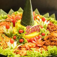 Gambar TUMPENG NASI KUNING / TUMPENG ULANG TAHUN / TUMPENG / LIZ KITCHEN dari LIZ_KITCHEN undefined 5 Tokopedia