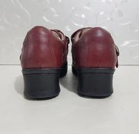 Gambar Sepatu Yonex Size 35 sd 36 Kulit Original 100% Preloved Second Bekas S dari SeniBersama undefined 5 Tokopedia