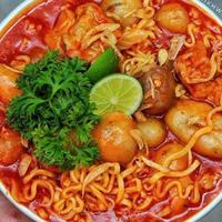 Gambar MIE BASO HOT JELETOT EXTRA PEDAS MURAH BANGET 8PCS dari GROSIR BASO ACI 99 undefined 1 Tokopedia