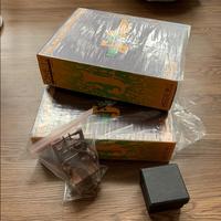 Gambar (Original) Mezco Joker Clown Prince of Crime + Three Jokers Kit dari My Attic Treasure undefined 1 Tokopedia