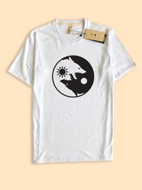 Gambar Kaos Baju Tshirt desain Sun moon Wolf yin yang Yinyang - S dari Importir Polyflex undefined 1 Tokopedia