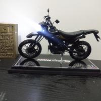 Gambar miniatur motor Kawasaki KLX dari miniatur just pebe undefined 3 Tokopedia