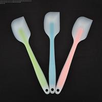 Gambar Spatula / Sutil Silikon 2-Warna (21cm) dari Dunia Jasmine undefined 2 Tokopedia