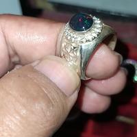 Gambar cincin kalimaya black opal banten dari bobbynewstore undefined 2 Tokopedia