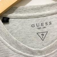 Gambar SOLD  guess basic crewneck dari G-thrifting undefined 2 Tokopedia