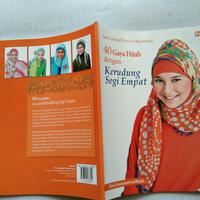 Gambar 40 GAYA HIJAB degan KERUDUNG SEGI EMPAT dari Toko BukuNusantaraKu undefined 3 Tokopedia