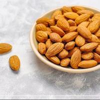 Gambar 1 KG KACANG ALMOND PANGGANG dari Laris Manis Sekali undefined 4 Tokopedia