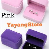 Gambar Kotak Cincin Beludru Mewah / Tempat Cincin / Ring box Kawin / Lamaran dari Pranatan Store undefined 4 Tokopedia