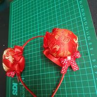 Gambar bando imlek pom pom - rantai emas dari EJJ march shop undefined 2 Tokopedia