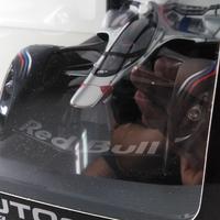 Gambar diecast autoart 1/18 x2014 red bull fan car silver no kyosho gt spirit dari bipolar undefined 2 Tokopedia