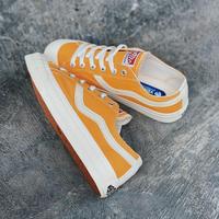 Gambar Sepatu Ventela Public Yellow Low (100% Ori + Bonus Kaos Kaki) - 36 dari TheLocalLoyal undefined 2 Tokopedia