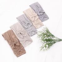 Gambar Hand Socks Pita Premium by Nadiya Collection - White dari Nadiya Collection ( Dress Gamis Khimar Hijab Scarf Premium ) undefined 5 Tokopedia