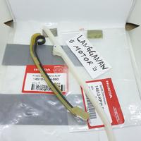Gambar KARET BANTALAN RANTAI KETENG LIDAH TENSIONER SUPRA 125 KARISMA 1 SET dari LanggananMotor undefined 2 Tokopedia