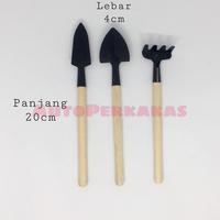 Gambar gardening tools alat berkebun set dari AutoPerkakas undefined 2 Tokopedia