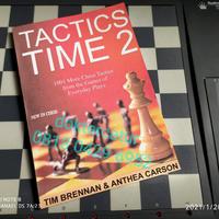 Gambar Buku catur pemula Tactics Time berisi 1001 soal catur. hemat tepat dari doktercatur undefined 1 Tokopedia