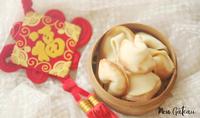 Gambar Fortune Cookies - Kue Imlek - Kue Keberuntungan (25pcs) dari Mon Gateau undefined 1 Tokopedia