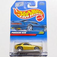 Gambar HW Hot Wheels Porsche 928 Gold dari Fantasi Toys Store undefined 3 Tokopedia