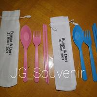 Gambar SOUVENIR SENDOK GARPU SUMPIT LOKAL/PLASTIK KEMAS BLACU CUSTOM NAMA dari JG Souvenir undefined 5 Tokopedia