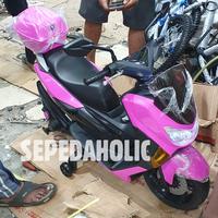 Gambar Motor Motoran Anak Aki PMB M 588 NMAX RAID - Pink dari Sepedaholic undefined 5 Tokopedia
