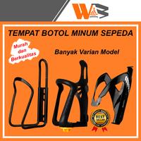 Gambar TEMPAT MINUM SEPEDA HOLDER TEMPAT DUDUKAN BOTOL AIR MINUM SEPEDA LIPAT - RANDOM dari Warung Aneka Barang undefined 1 Tokopedia