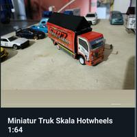 Gambar Miniatur Truk Seukuran Hotwheels Rollis Permata Abadi dari Miniatur Bis Banjarnegara undefined 1 Tokopedia
