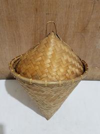 Gambar Aseupan Anyaman Bambu Asal Banten Ori Lawasan dari Budy Antiques Gallery undefined 2 Tokopedia