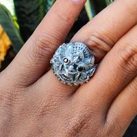 Gambar cincin perak silver bali 925 barong ukir batu black onyx keren pria dari Kusuma Silver Lovina undefined 1 Tokopedia