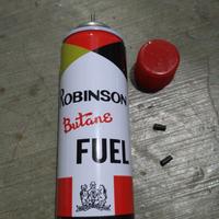 Gambar Isi Korek Gas Robinson Tanggung, Refill Korek Gas, Isi Gas Robinson dari dramashop. undefined 4 Tokopedia