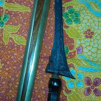 Gambar keris dapur naga siluman est majapahit warangka gayaman iras dari galeriantikkibrojosono undefined 2 Tokopedia