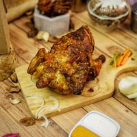 Gambar Ayam Guling 1 Ekor - Pedas dari gorbachefoods undefined 3 Tokopedia