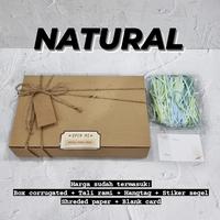Gambar Gift Box Kotak Kado Hampers / Packaging Box Kado Hampers - NAVY, 25x25x10 dari Packaging Station undefined 2 Tokopedia