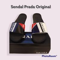 Gambar Sendal Prada Terbaru Sendal Prada Original Sendal Slide Sendal Import - Putih, 41 dari HIZZPABLOS OFFICIAL undefined 2 Tokopedia