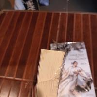 Gambar jinyong golok naga dan pedang langit jilid 1 ada bercak di sisi buku. dari libra toko buku undefined 2 Tokopedia