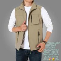 Gambar JAKET ROMPI PRIA CASUAL TERMURAH TERBARU KREM S - Hitam, S dari SKRINKS FASHION undefined 1 Tokopedia