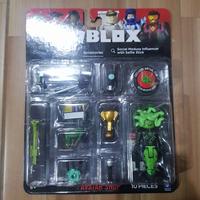 Gambar Roblox Avatar Shop Master Social Medusa Influenser With Selfie Stick dari PasarToys undefined 1 Tokopedia