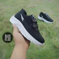 Gambar promo sepatu anak sekolah laki laki sepatu anak perempuan hitam - adidas, 35 dari RAW.Collections undefined 1 Tokopedia