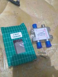 Gambar Splitter Antena TV cabang 3 way TAIWAN SPLITER ANTENA 3 JALUR dari Best Elektric undefined 2 Tokopedia