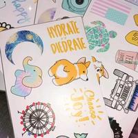 Gambar stiker motif planet aesthetic angkasa waterproof 57pcs kulkas laptop dari RGshophouses undefined 5 Tokopedia