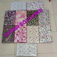 Gambar Kotak/tempat kado/variasi motif - Motif 1 dari WAHANA SUPER SOUVENIR undefined 3 Tokopedia