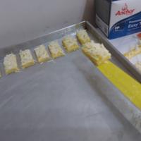 Gambar Keju Parmesan Anchor blok 800gr/ Parmesan cheese block Anchor 800gr dari Delikudeliku undefined 4 Tokopedia