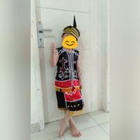 Gambar baju adat kalimantan barat anak SD XL dari raffgo15 undefined 3 Tokopedia