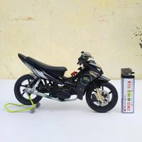 Gambar Miniatur Motor Roadrace Jupiter skala 1:10 dari Miniatur Motor Indonesia undefined 2 Tokopedia