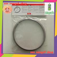 Gambar karet/seal panci presto fissler 22cm original dari sae sanget shop undefined 2 Tokopedia
