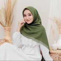 Gambar Hijab Modern Segi Empat Muslim Bella Square / Kerudung Katun Paris dari Matahari Fashion Store undefined 3 Tokopedia