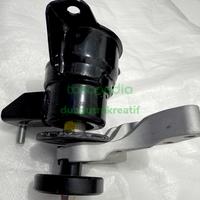 Gambar ENGINE MOUNTING NEW ERTIGA KANAN 2015 UP dari duaputrakreatif undefined 2 Tokopedia